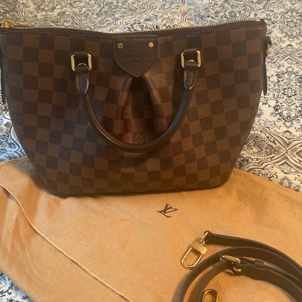 Louis Vuitton Siena PM crossbody bag.